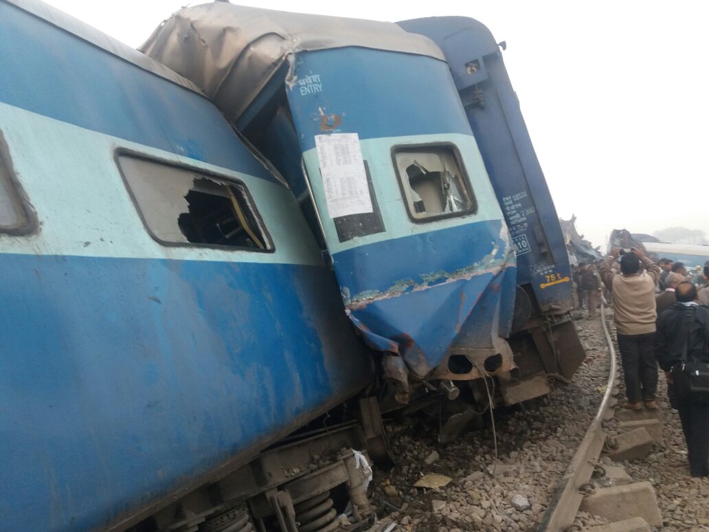 #TrainDerail कानपुर देहात के जिला अस्पताल में भर्ती घायलों की सूची