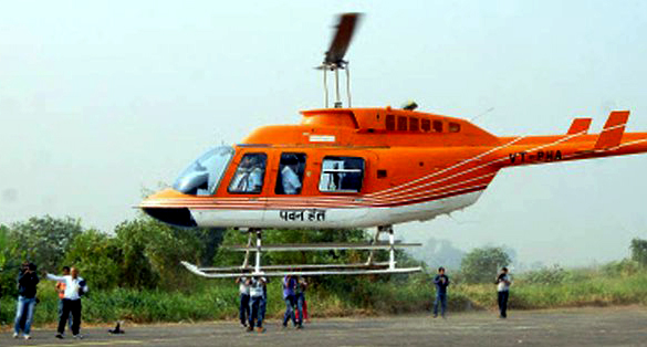 हेलीकॉप्टर से 2499 रुपए में करें दिल्ली दर्शन