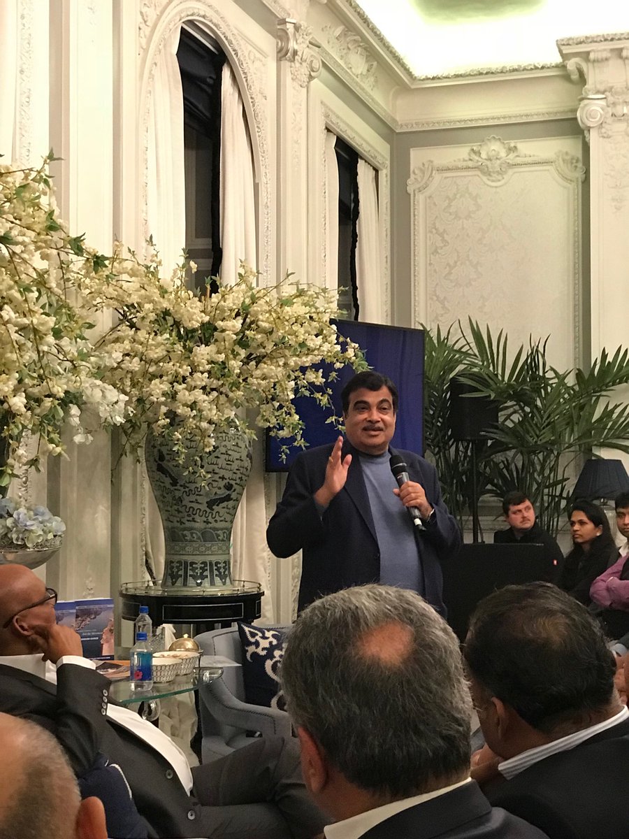 गंगा की सफाई के लिए ब्रिटेन में बसे भारतीय उद्योगपतियों से गडकरी ने की सहयोग की अपील