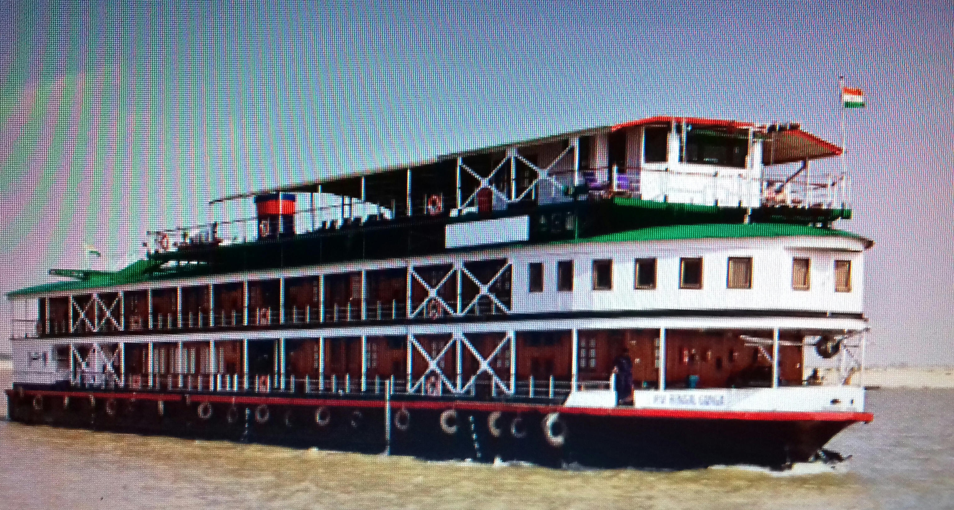 इंडिया में तेजी से बढ़ रहा है क्रूज पर्यटन, तैर रहे हैं 166 क्रूज जहाज