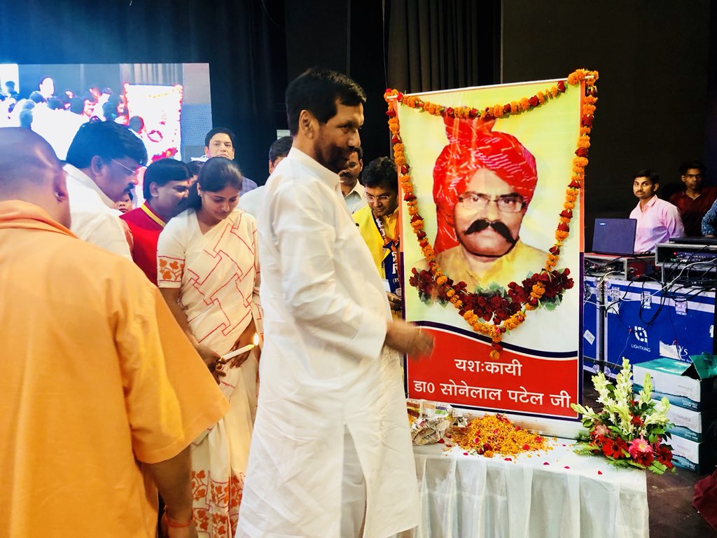 लोहिया ने कहा था, यदि पिछड़ी जाति के लोग अत्याचार करेंगे तो छोटी जाति के लोग ऊंची जाति के साथ चले जाएंगे