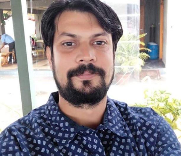 दिव्यांगों के हक के लिए चुनाव में उतरे मूक-बधिर सुदीप शुक्ला, अपना दल (एस) ने दिया टिकट