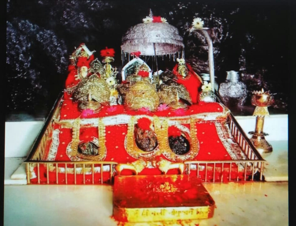 मात्र 3365 रुपए में माता वैष्णो देवी का करें दर्शन